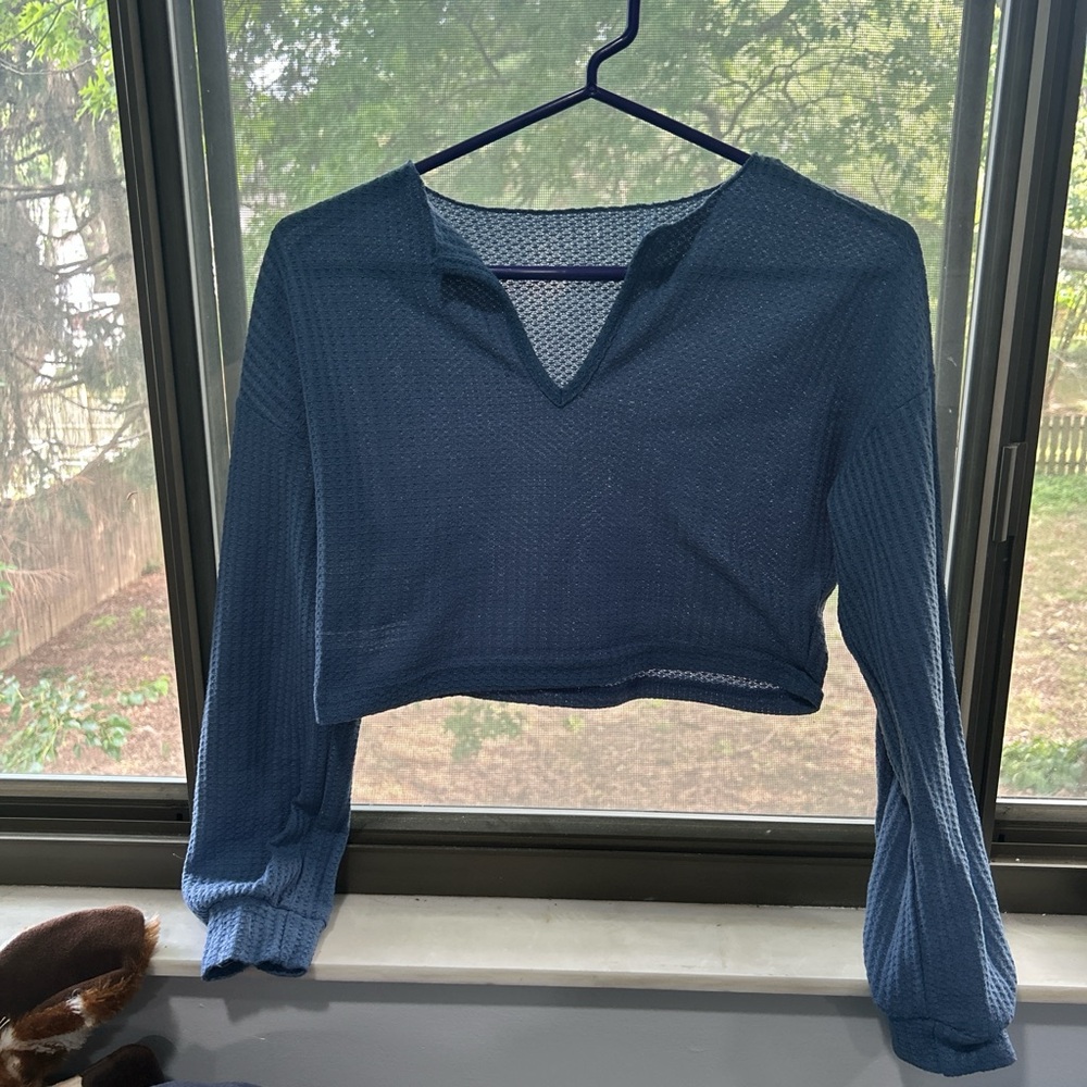SHEIN Blue Fitted Crop Blouse with Notched Collar